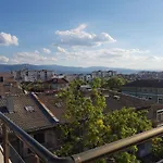 Appartamento апарт център Center *