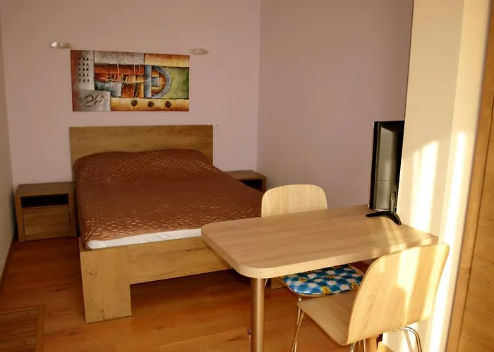 апарт център Center Apartman *